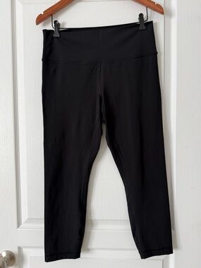 Lululemon Wunder Under High Rise Crop 23 Inseam Size 12 Black Leggings